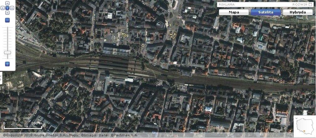 Katowice railway line dichotomises the City
