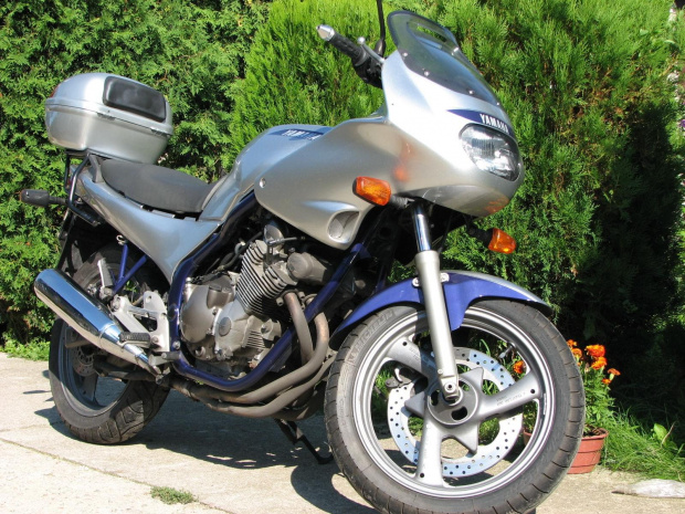 Yamaha XJ600 Diversion