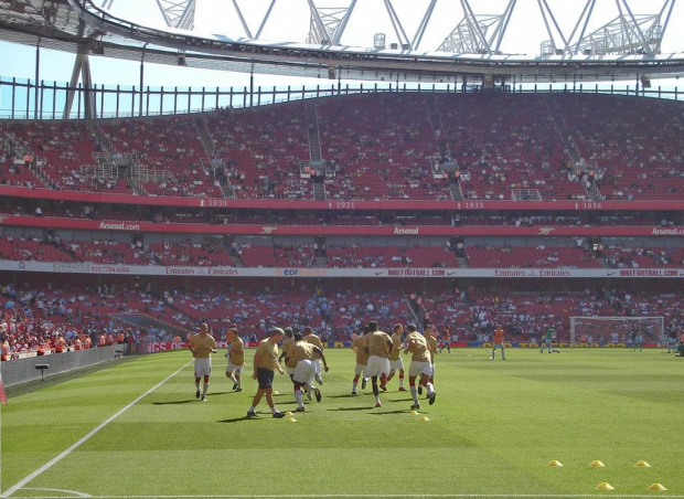 Rozgrzewka Arsenalu:) #Arsenal #rozgrzewka #stadion #PiłkaNożna