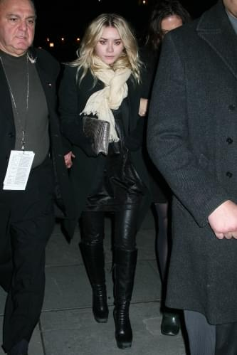 Ashley leaving Miss Sixty Fashion Show NYC-paparazzi luty 2008