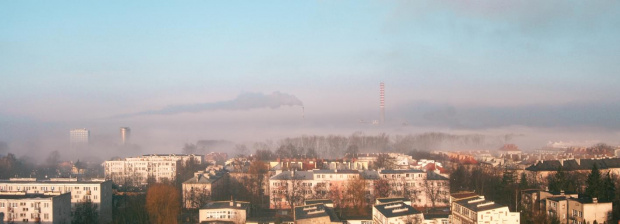 Budzi się dzień - poranne mgły, widok z mojego okna #Kielce #poranek #mgła