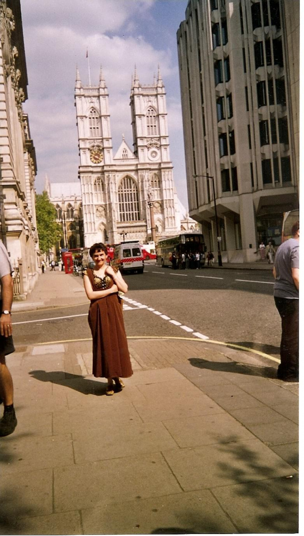 Broadway z widokiem na Opactwo Westminster. Londyn sierpień 2004 #Londyn