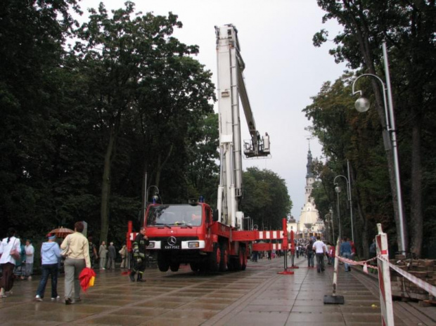 Parki widziały już nie jedno. Tu przygotowania do widowiska Wiktoria Jasnogórska. #park