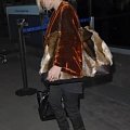 MK arriving at Los Angeles airport from New York-paparazzi marzec 2008