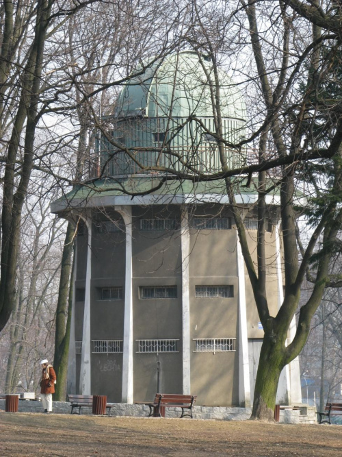 Obserwatorium albo planetarium. #park