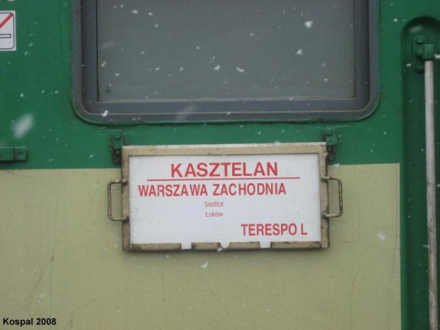 Tablica kierunkowa polskiej części Moskwy Ekspres wyjątkowo jakaś dziwna (Kasztelan)