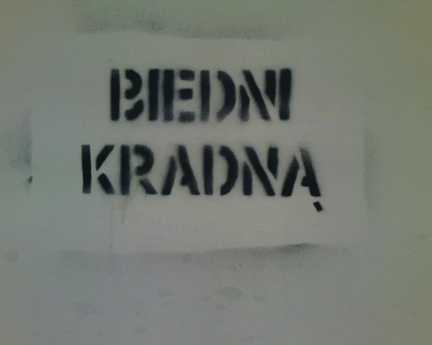 Biedni kradną