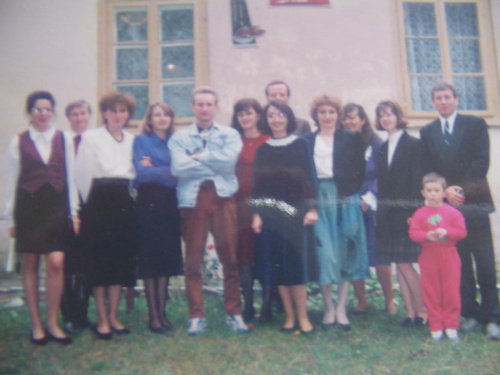 Wspaniała kadra nauczycieli 1992 -2001 zdjęcie grupowe;great teachers from primary school 1992-2001
