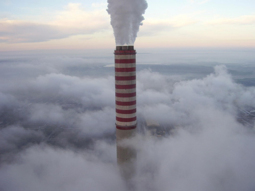 widok z bliźniaczego komina Elektrownia Bełchatów #komin #Bełchatów #chmury #niebo #dym