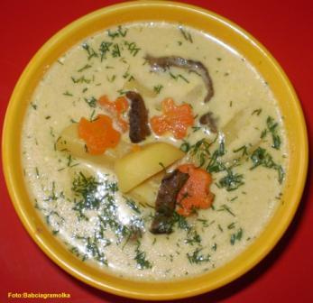 Kartoflanka z grzybami.Przepisy: www.foody.pl , WWW.kuron.pl i http://kulinaria.uwrocie.info/ #zupy #kartoflanka #ziemniaki #obiad #jedzenie #kulinaria