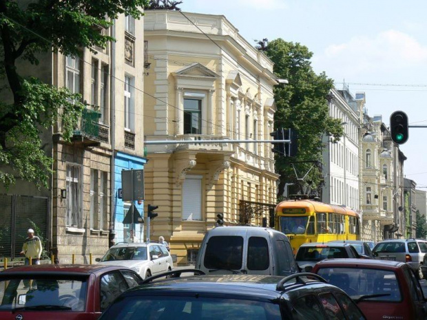 Ulica Gdańska w Łodzi #Łódź #MuzeumSztuki