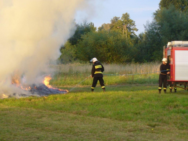 Rodzinny Piknik Strażacki w Starczowie- 18.08.2007 #StrażPożarna #OSP #piknik #pokazy