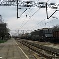 19.04.2008 (Czerwieńsk) ST43-R015 CTL ze składem niemieckich beczek z Guben przejeżdża przez stację.