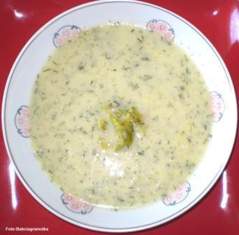 Zupa z liści kalafiora.Przepisy na : http://www.kulinaria.foody.pl/ , http://www.kuron.com.pl/ i http://kulinaria.uwrocie.info/ #zupy #kalafior #obiad #jedzenie #kulinaria #wegetariańskie