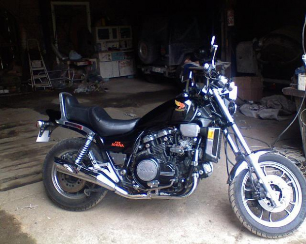 honda magna vf 1100 85r