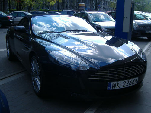 Aston Martin DB9 Volante