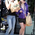 Grocery shopping in West Hollywood - 2.05.2008