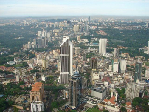 widok z wieży TV (Menara Kuala Lumpur)