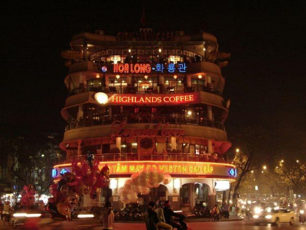 Ha Noi nocą