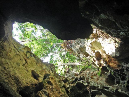 Widok na "okno" w jaskini, Góry Marmurowe, pomiędzy Danang a Hoi An