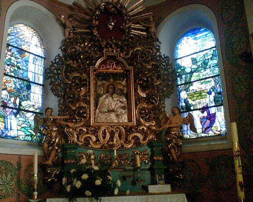 Kaplica Matki Bożej Różańcowej. Słynący w okolicy wieloma łaskami obraz. Odpust 7października. Ołtarz barokowy. #kościół #parafia