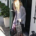 MK shopping at the Tracy Ross clothing store in West Hollywood-paparazzi październik 2007