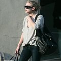 Ashley shopping at Stella McCartney in New York-paparazzi czerwiec 2008