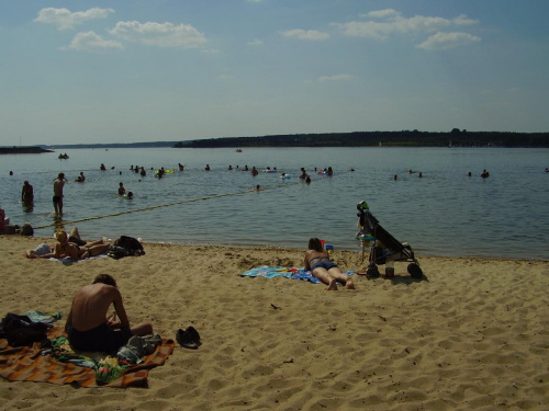 Na plaży w Smardzewicach k.Tomaszowa Mazowieckiego #plaża #wakacje #ZalewSulejowski #jezioro #lato #kąpiel #TomaszówMazowiecki