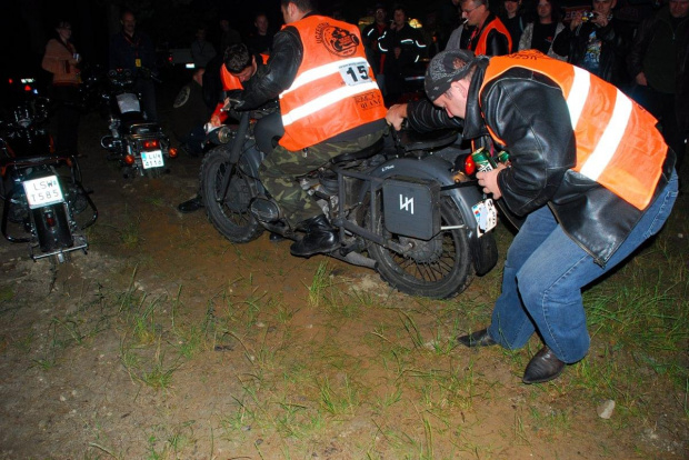 I RAJD NOCNY MOTOCYKLI ZABYTKOWYCH Kresy 2008