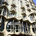 Casa Batlló - zaprojektowany przez Gaudiego (1905-07)