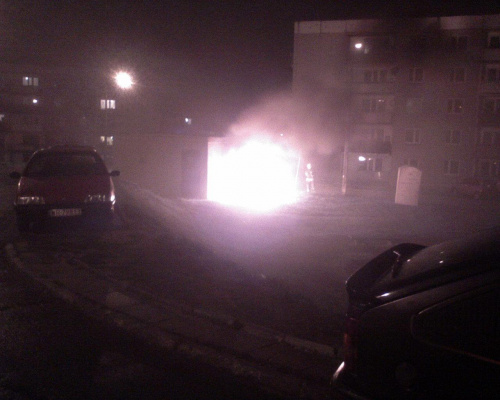 Był mały pożar w Radomiu .... Zdjęcie bardzo nieprofesjonalne.. ja tego nie podpaliłem... ale tak cyknałem... #Radom #pożar