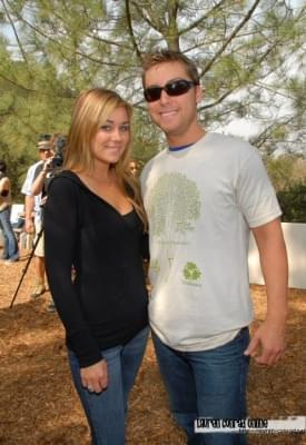 EMA and E! Entertainment Television Tree Planting Event-events kwiecień 2007