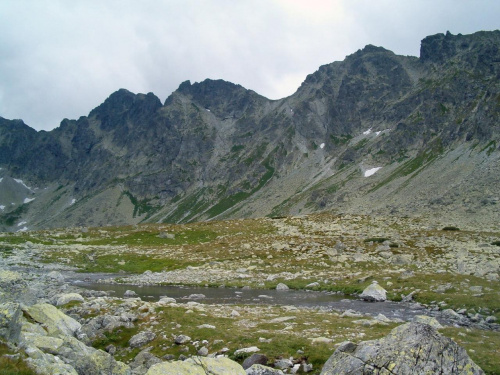 Dolina Hińczowa z Mięguszowieckimi Szczytami w tle #Tatry #góry