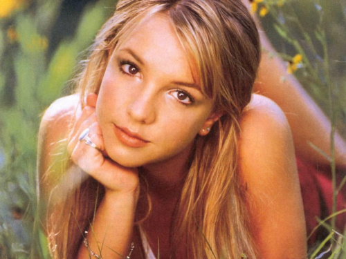 Cytat Ani Mru Mru ,,Britney... Bzydal ''