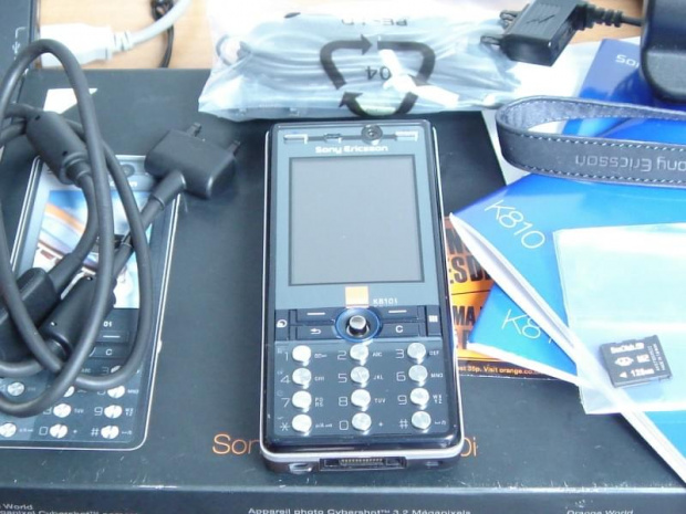 sony ericsson k810i 1