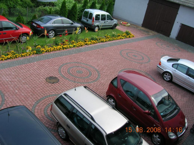 Parking lotnisko Katowice w Pyrzowicach - PEWNY PARKING: tel.: 668387364, www.pewny-parking-pyrzowice.prv.pl, www.pyrzowiceparking.com.pl,