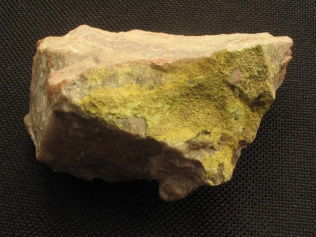 Uranofan (?) - Kletno (7x4 cm) #minerały #Kletno