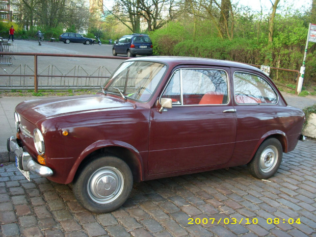 FIAT 850 (FIAT - Fabrica Italiana Automobili Torino) ITALIA