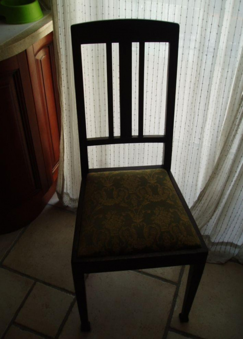 Dom - krzesło