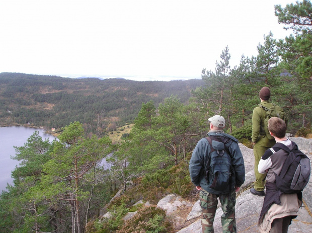 Norwegia, Droga na Preikestolen