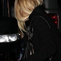 Ashley leaving Neil George Hair Salon-paparazzi grudzień 2007