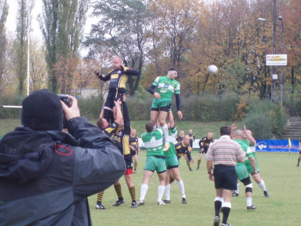 Budowlani - Lechia 18:3 (13:0) 20.10.07